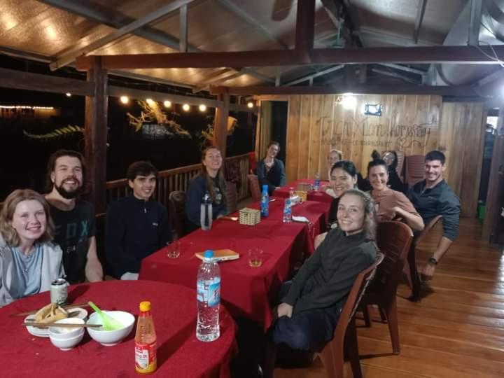 Tran Xuan Homestay Ba Be Exterior foto